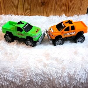 Friction Powered Truck Set ( Silverado & Ram)